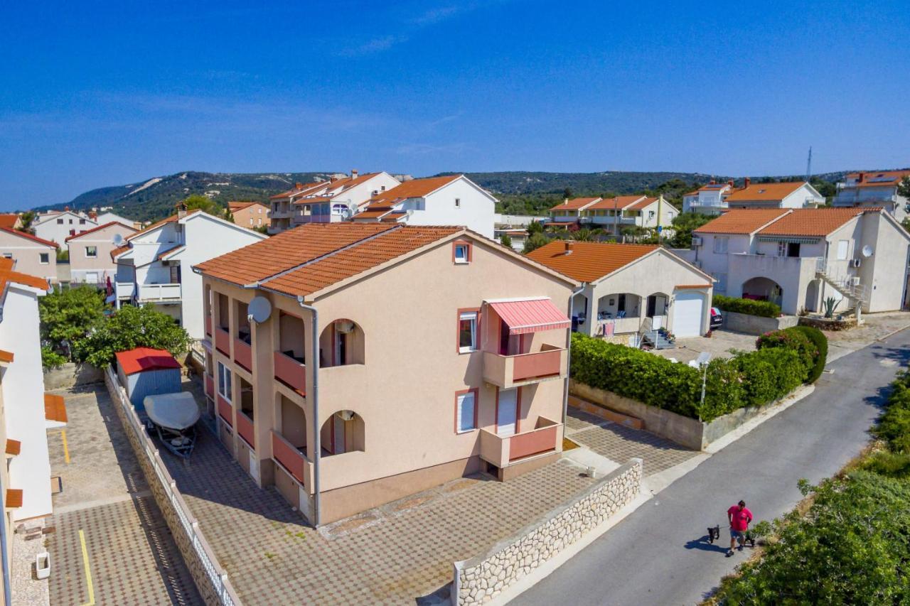 Apartment Tonka Barbat na Rabu Экстерьер фото