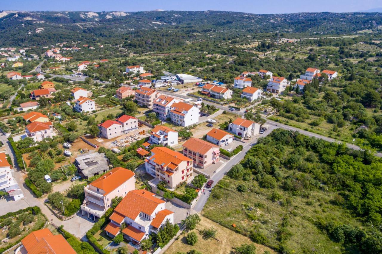 Apartment Tonka Barbat na Rabu Экстерьер фото